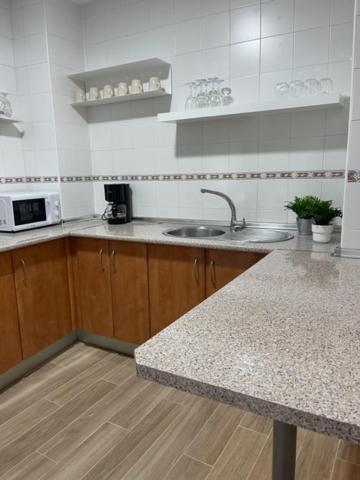 Apartamentos Turisticos Los Barruecos Caces Extérieur photo